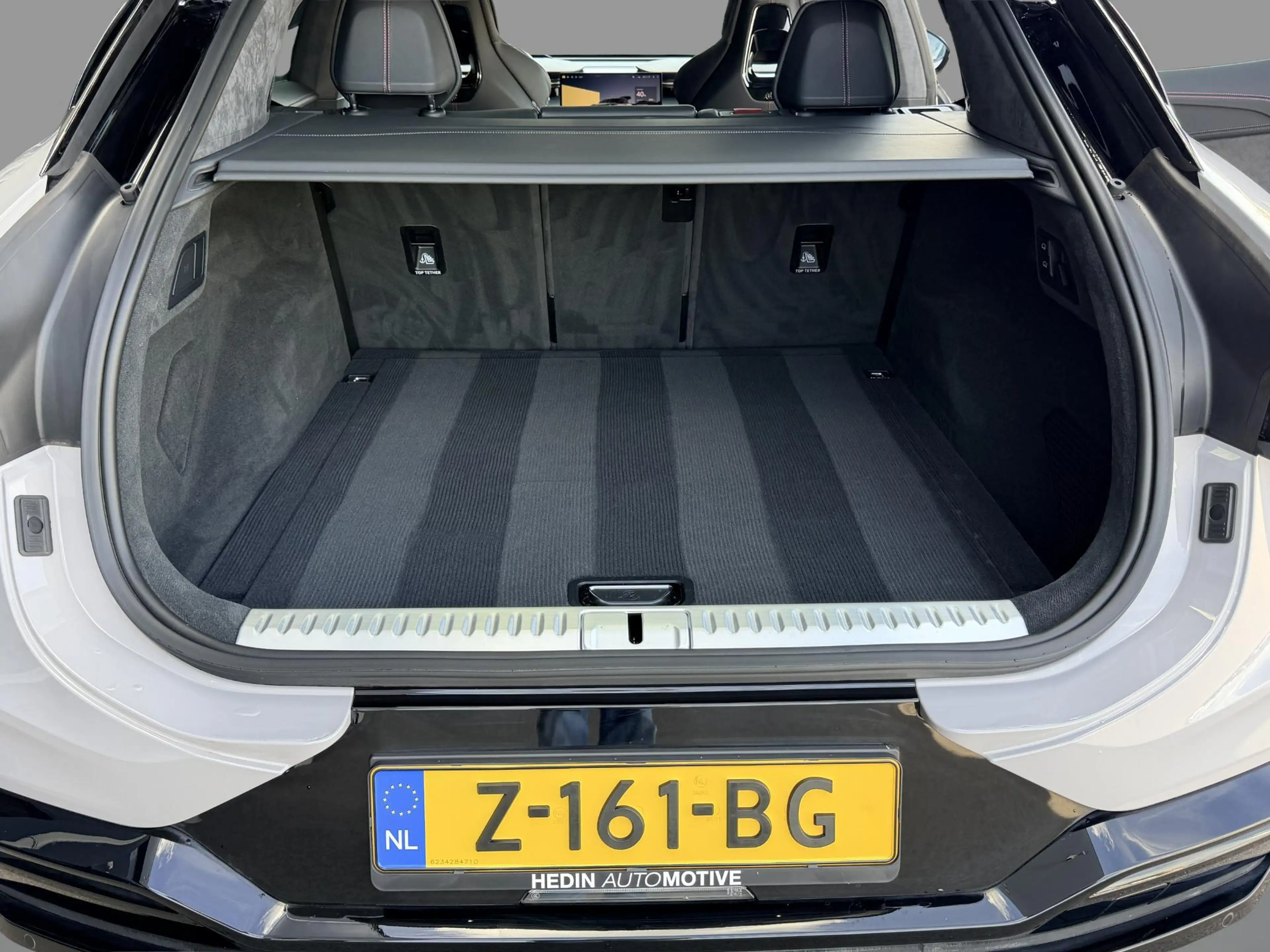 Lotus Eletre EDS 450+ 4WD 112 kWh | 22” | Lotus Pack | 612 PK | — photo 15