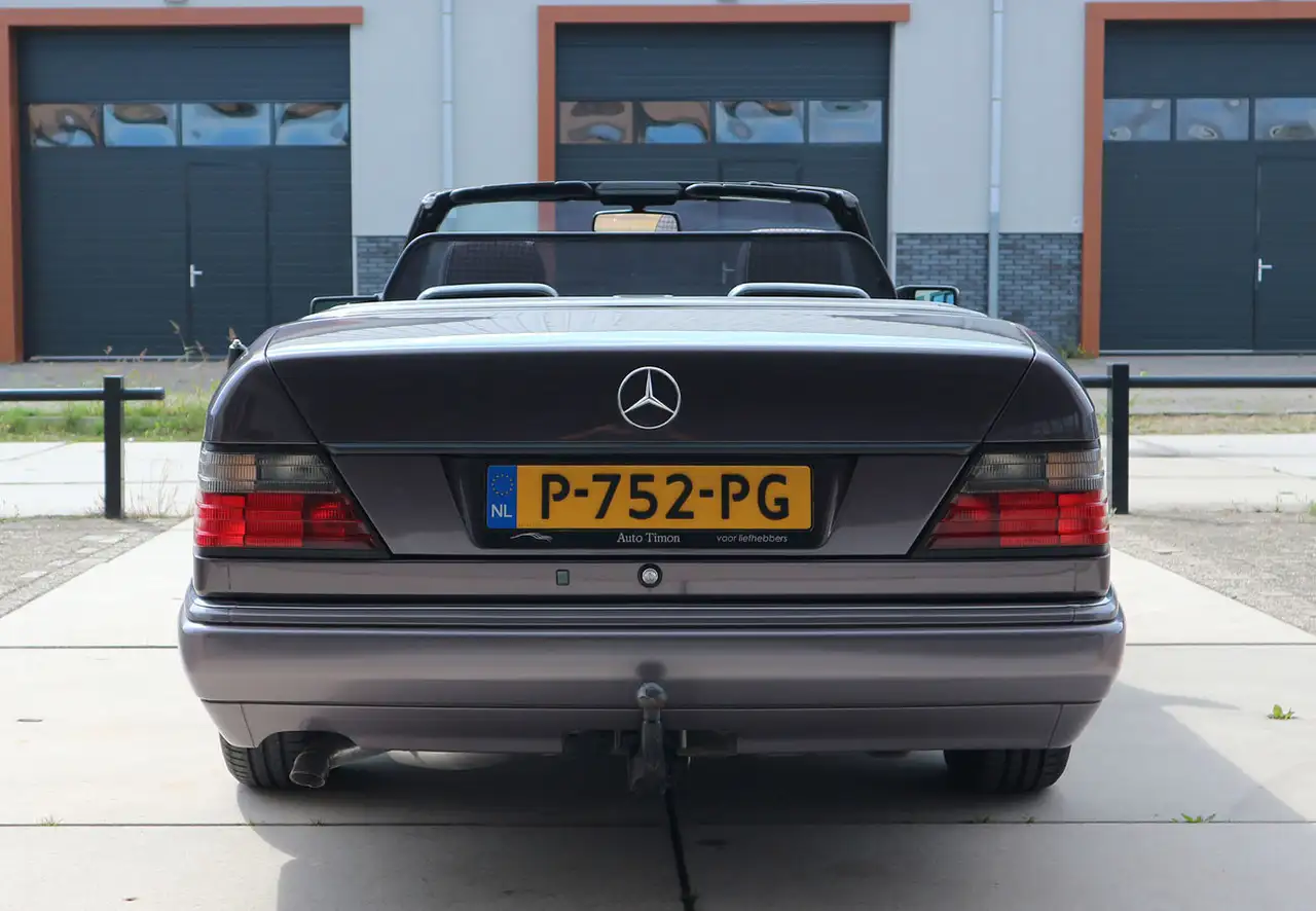 Mercedes-Benz E 200 Cabrio Topstaat H5 Bornit Karo 1995, foto 10