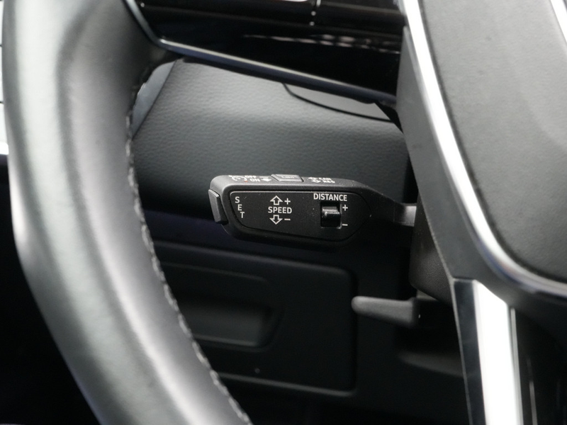 Audi A6 Avant 45 TFSI quattro Sport PANO LED HUD — photo 7