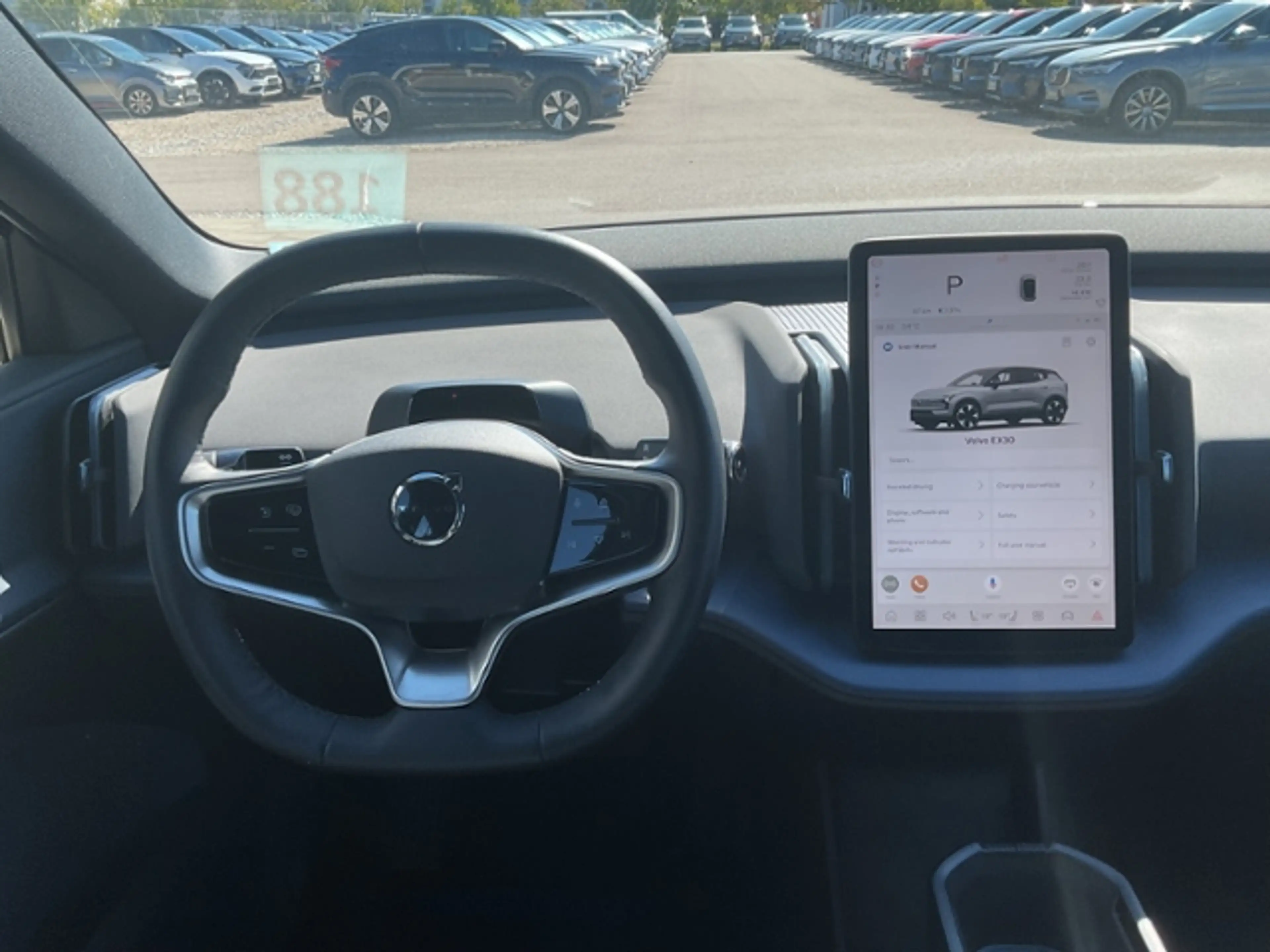 Volvo EX30 Plus 2WD Pure Electric ACC Kamera Google — photo 12
