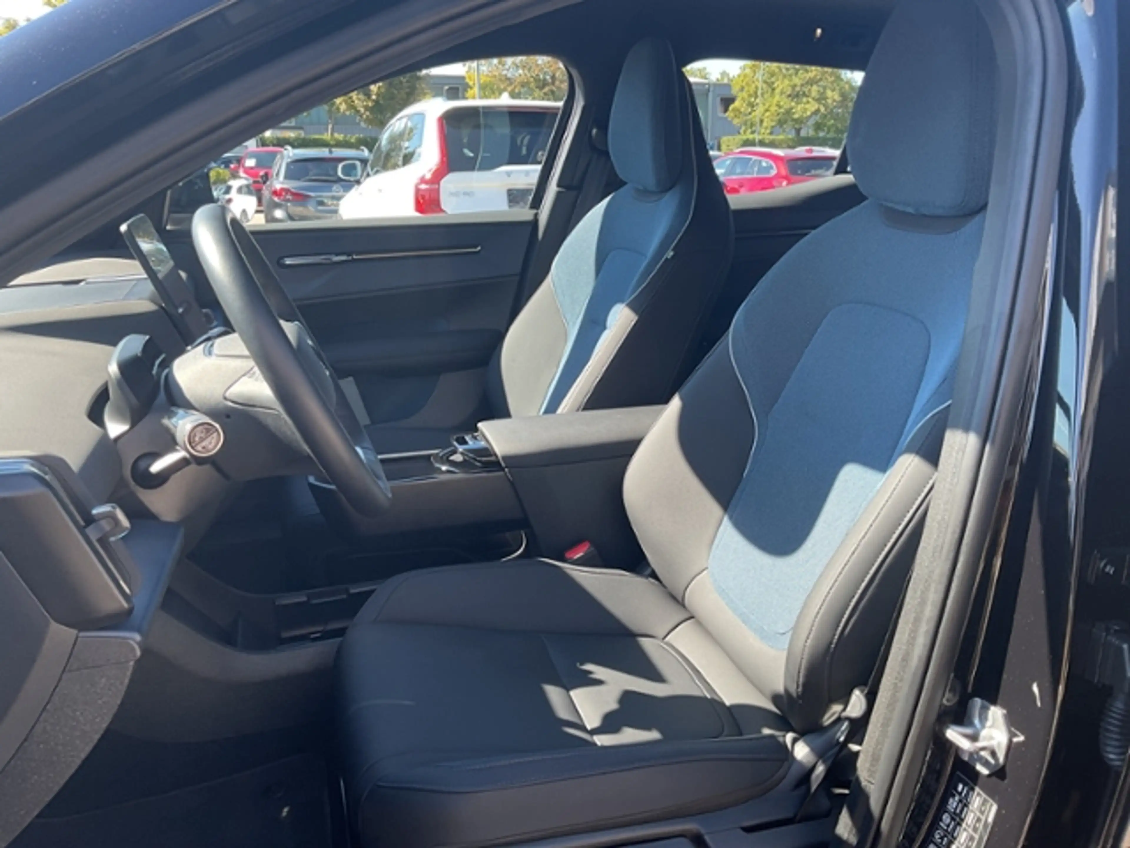 Volvo EX30 Plus 2WD Pure Electric ACC Kamera Google — photo 15
