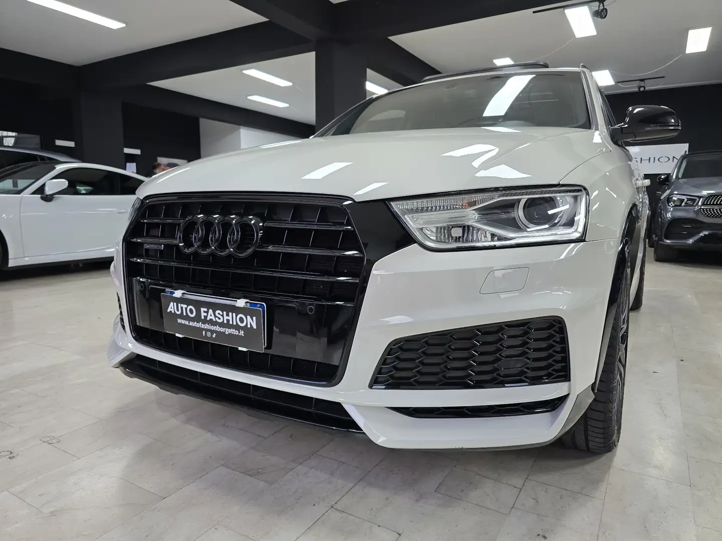 Audi Q3 Q3 2.0 tdi Sline quattro 150cv s-tronic (Tetto) Grigio - 2