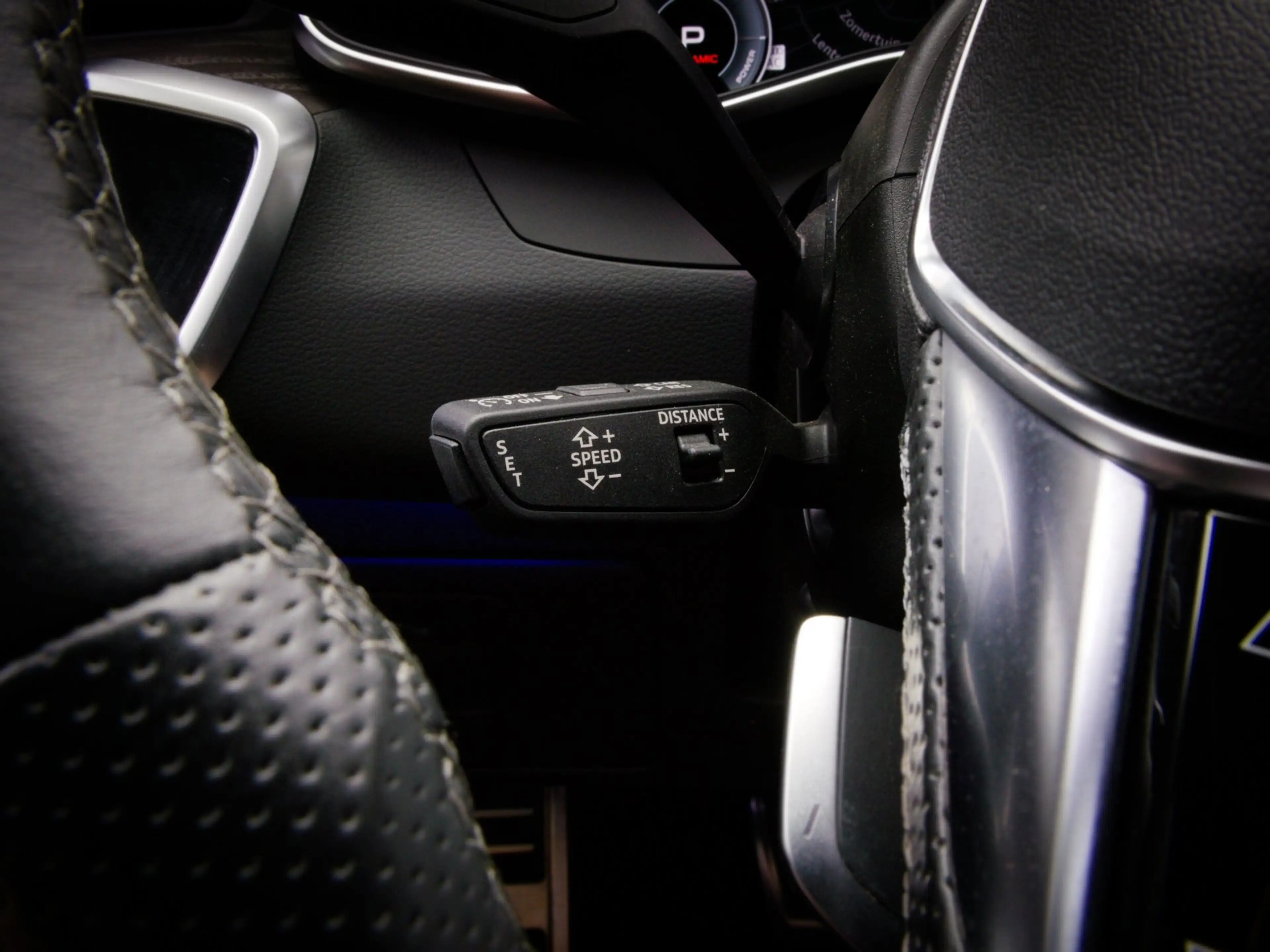 Audi A7 Sportback 50 TFSI e quattro Competition S-Line Edi — photo 39