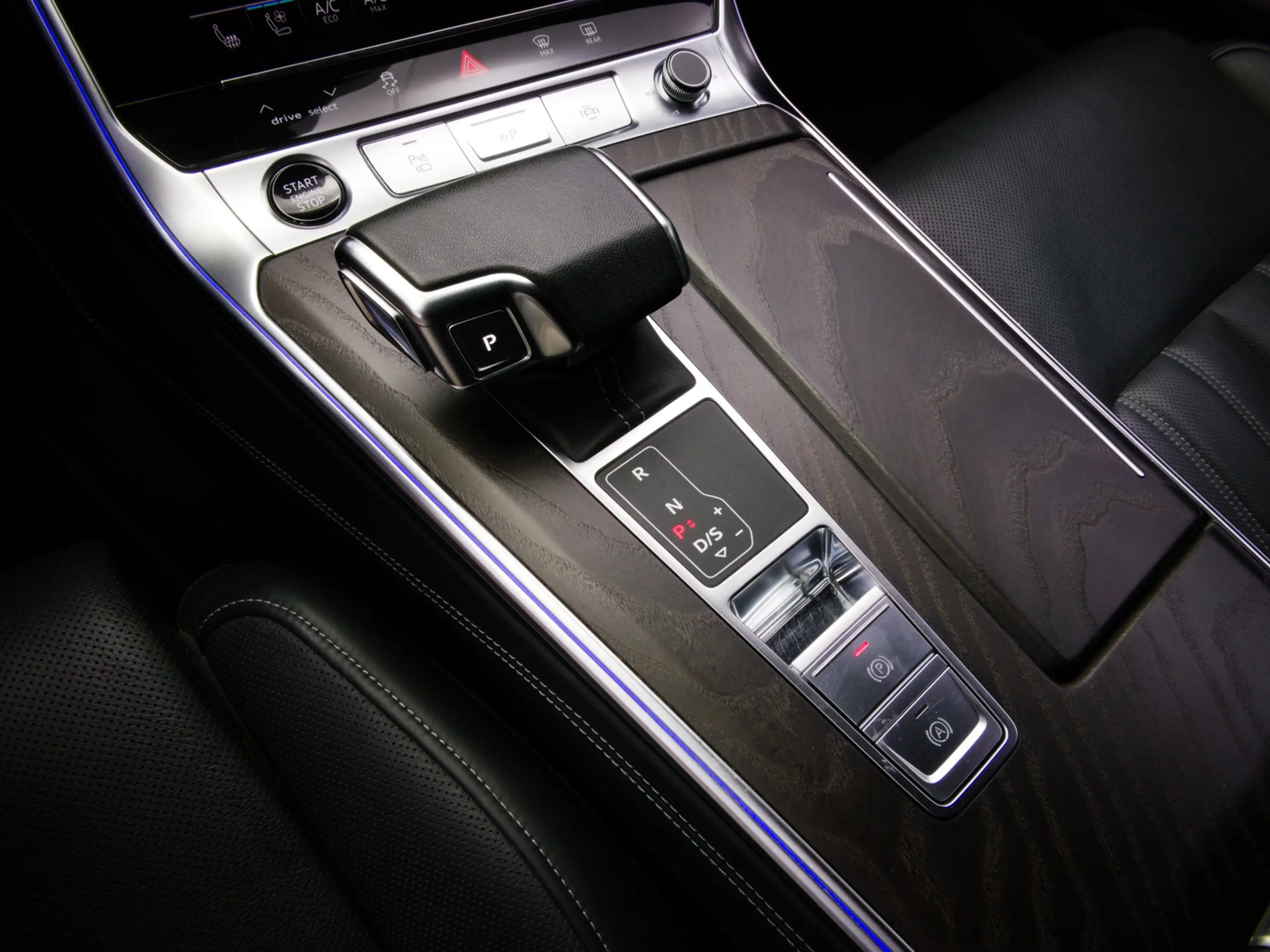 Audi A7 Sportback 50 TFSI e quattro Competition S-Line Edi — photo 37