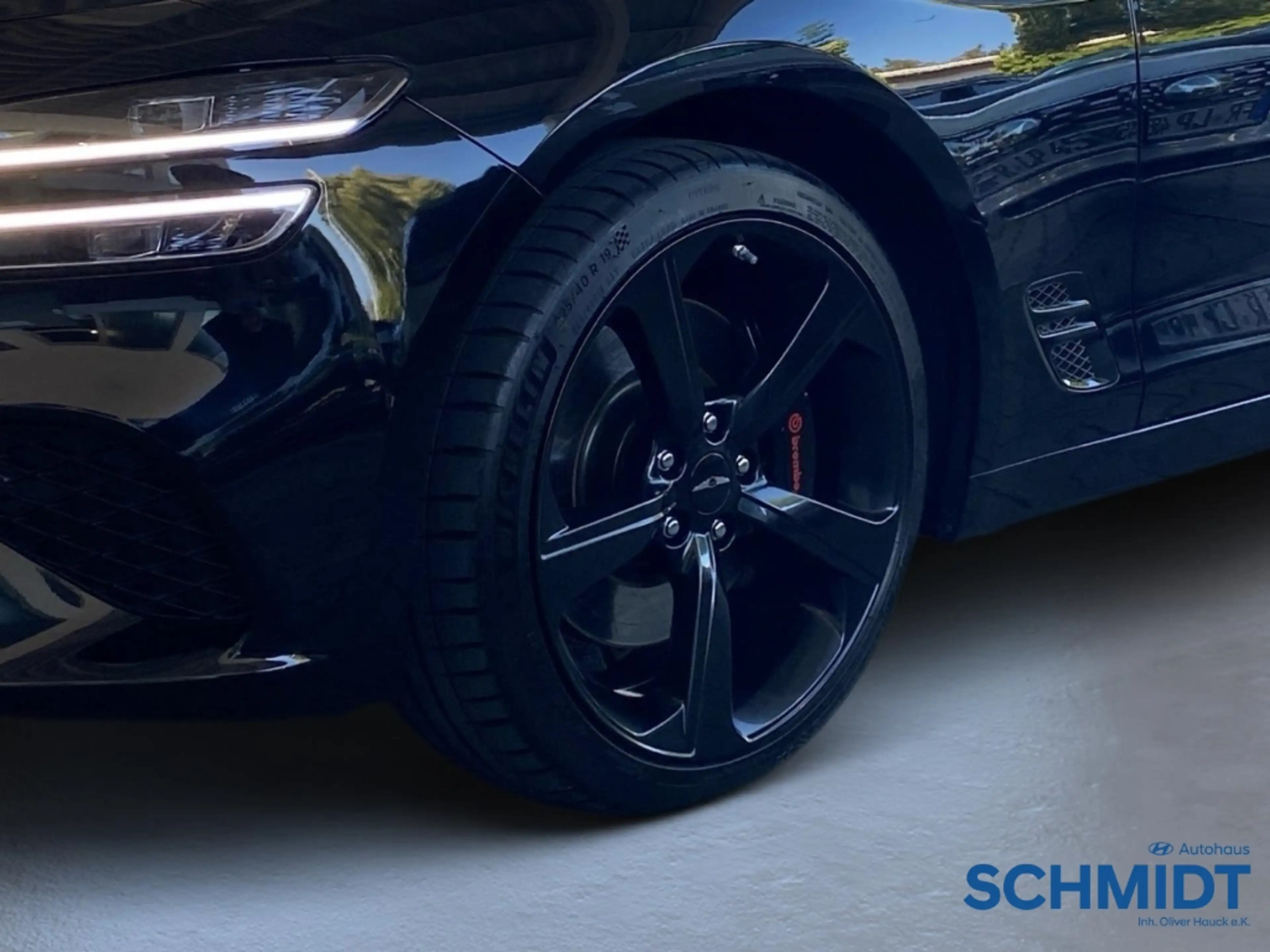 Genesis G70 Shooting Brake Sport 4WD 2.2 CRDi Sportpaket Leder — photo 6