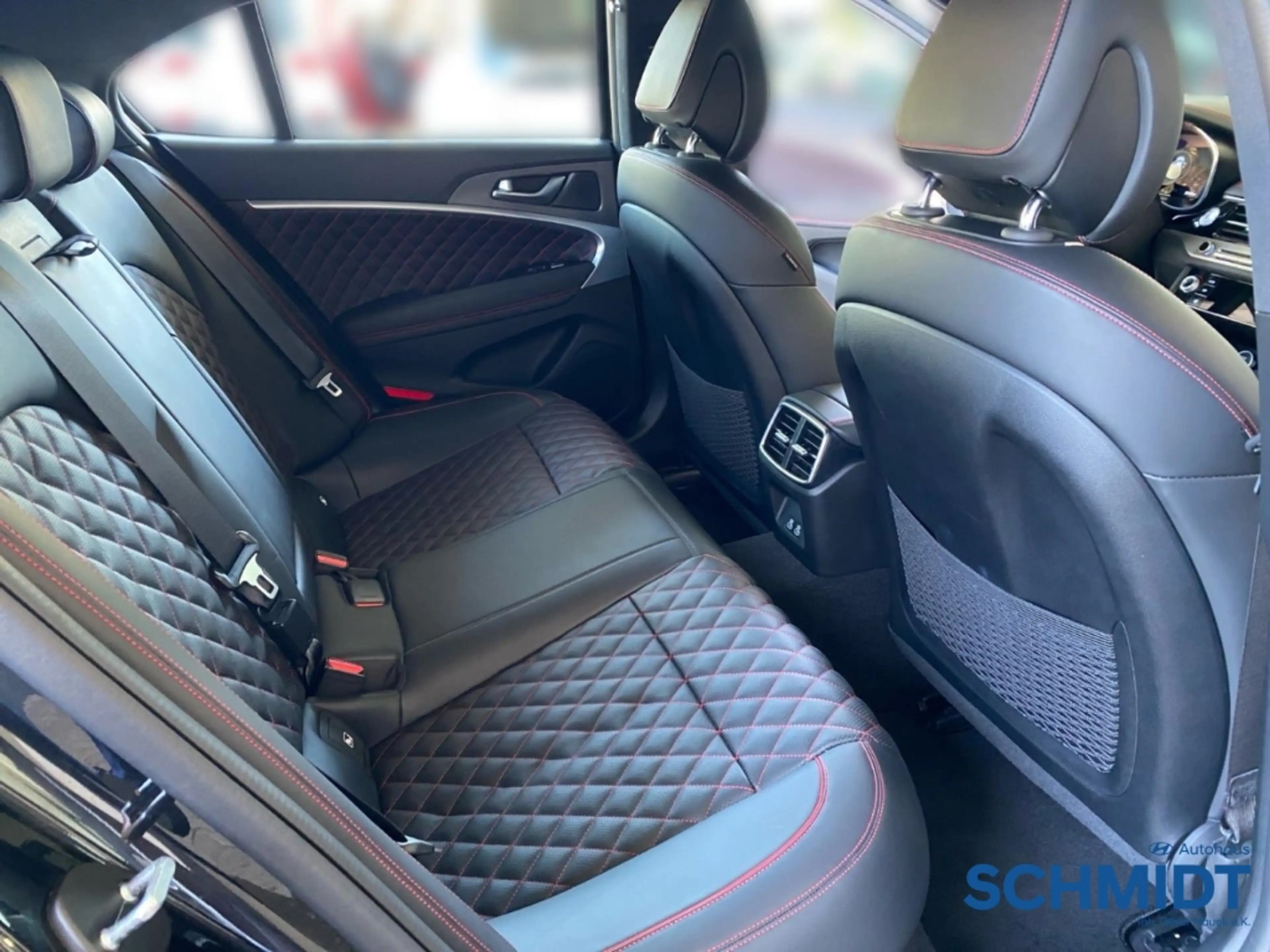 Genesis G70 Shooting Brake Sport 4WD 2.2 CRDi Sportpaket Leder — photo 13