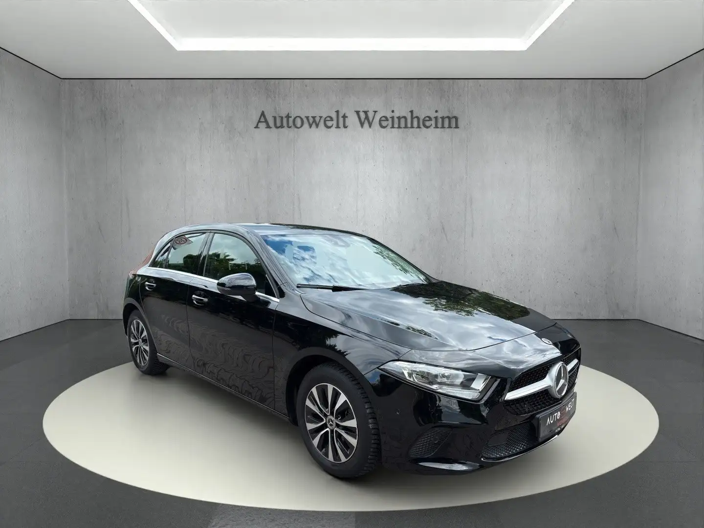 Mercedes-Benz A 180 A -KLASSE°A180D°M-BUX°NAVI°SITZHEIZUNG°62TKM°PDC Noir - 1