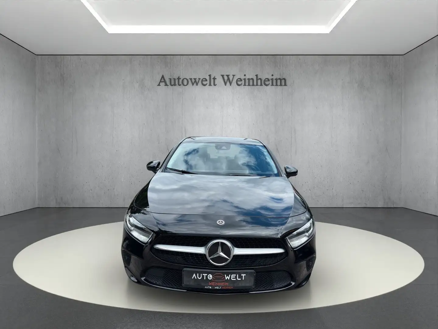 Mercedes-Benz A 180 A -KLASSE°A180D°M-BUX°NAVI°SITZHEIZUNG°62TKM°PDC Noir - 2