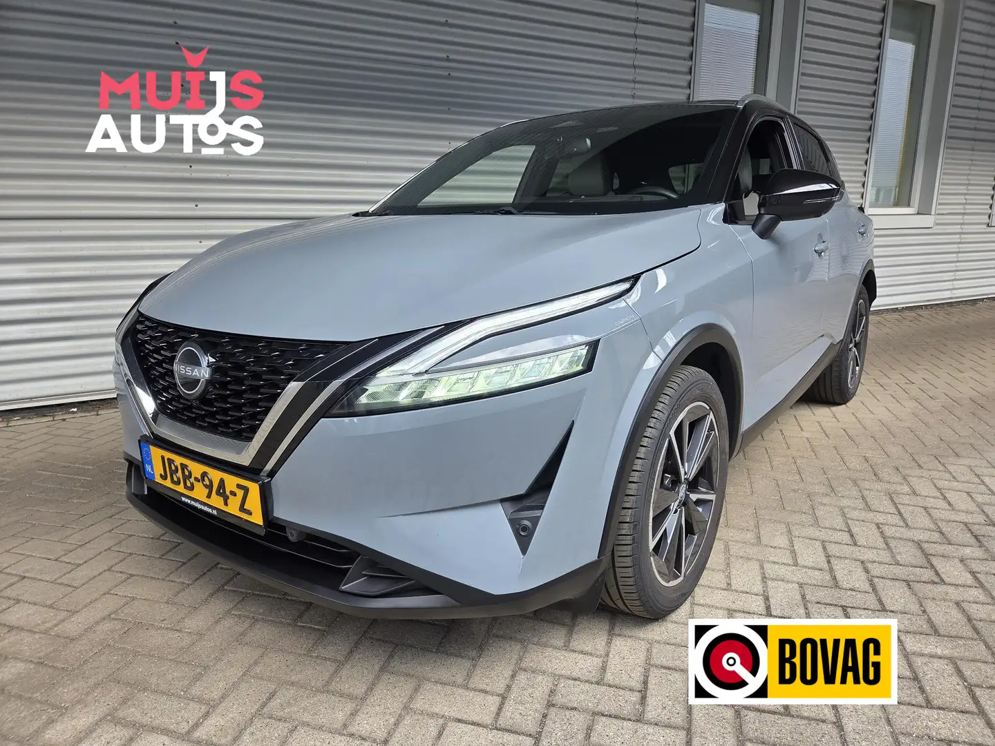 Nissan Qashqai 1.3 MHEV Tekna Grijs - 1