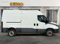 Iveco Daily vu fourgon 2.3 156ch h3 35c16v hi-matic 13m3 3520l tva récupérable (prix affiché ht) garantie 6 mois Blanc - thumbnail 6
