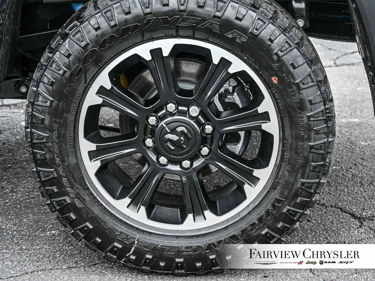 RAM 2500 снимка RAM 2500