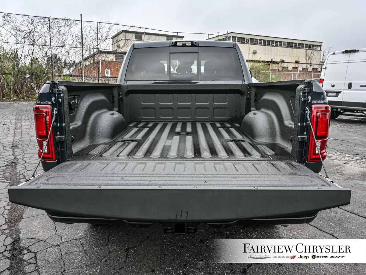 RAM 2500 снимка RAM 2500