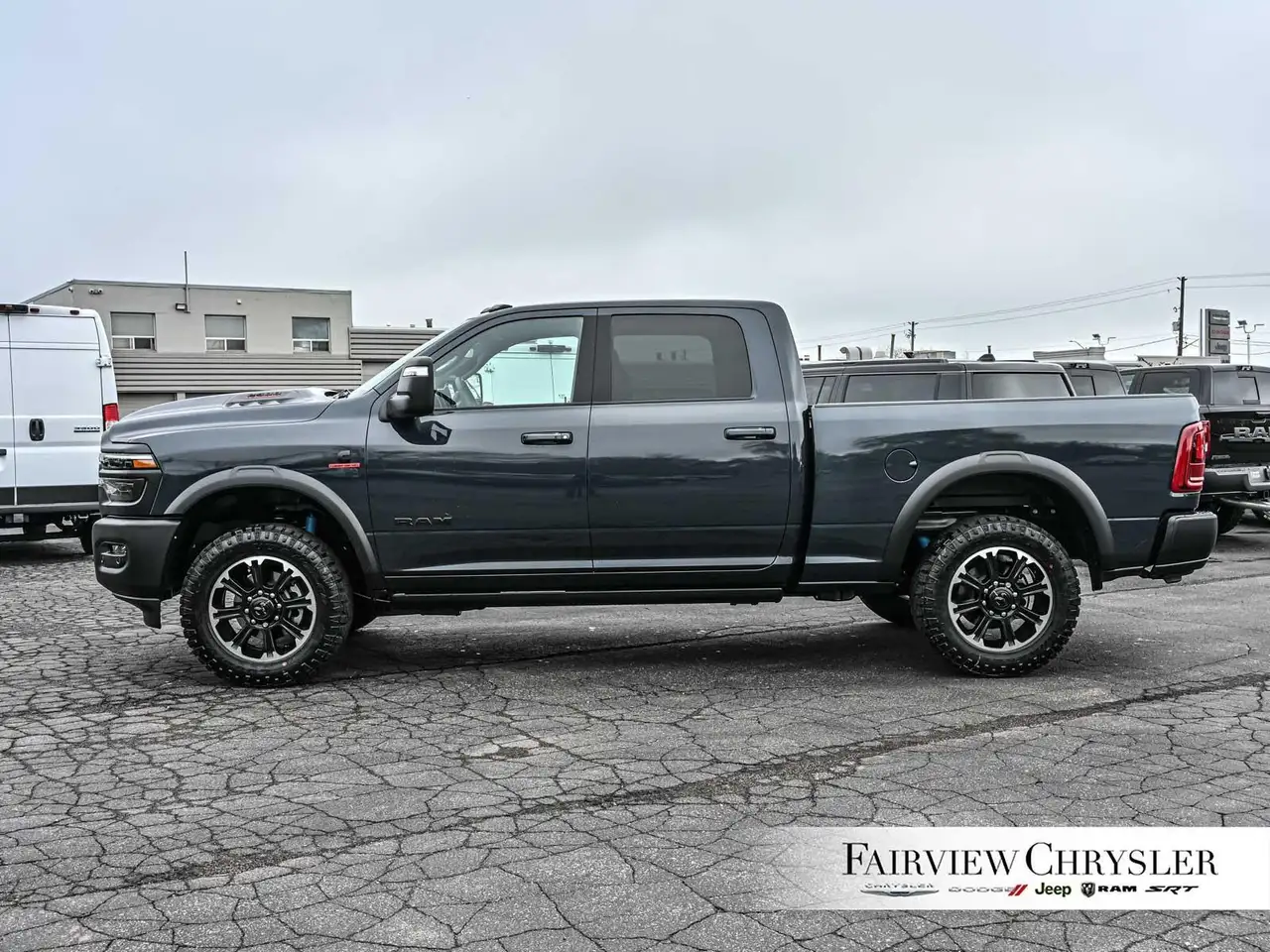 RAM 2500 снимка RAM 2500