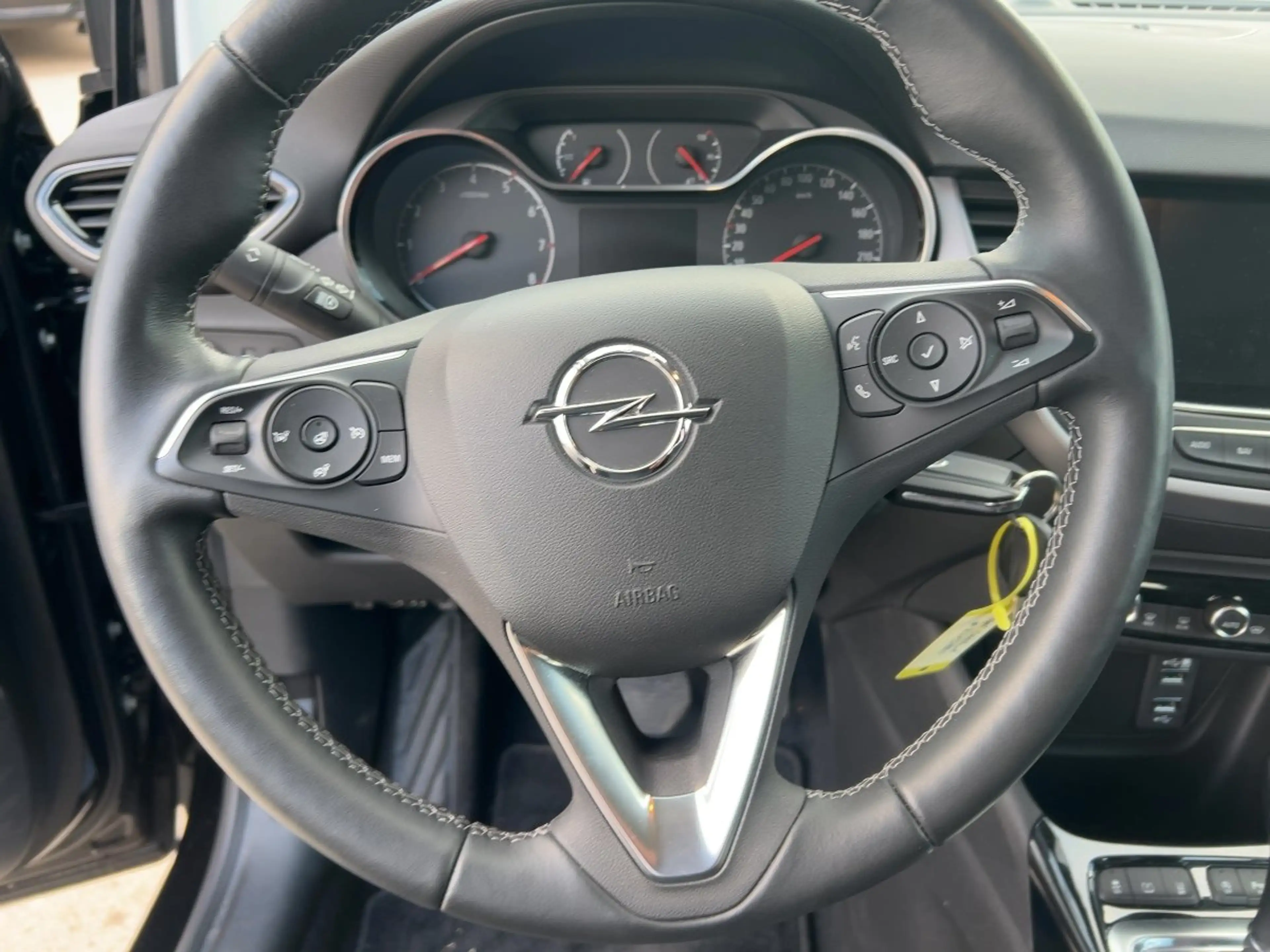 Opel Crossland 1.2 Enjoy LED+Kamera+Winterpaket — photo 12