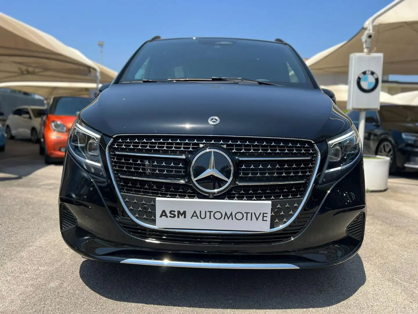 Mercedes-Benz V 250 d Automatic 4Matic Avantgarde ExtraLong Noir - 2