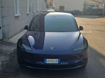 Model 3 2023 Premium rwd