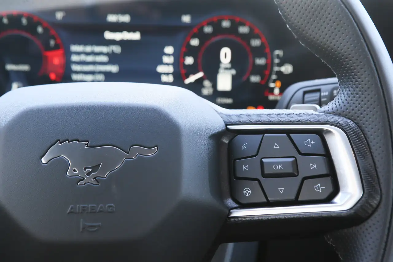 Ford Mustang снимка Ford Mustang