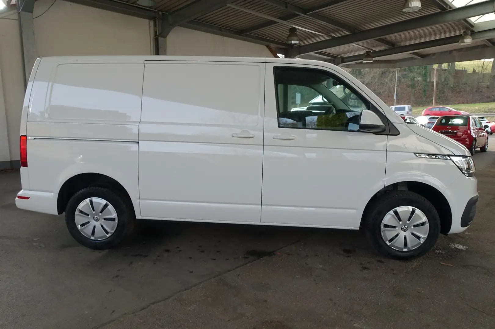 Volkswagen T6 Transporter T6.1 Transporter Heckklappe Kamera Sitzhzg Klima Bílá - 2