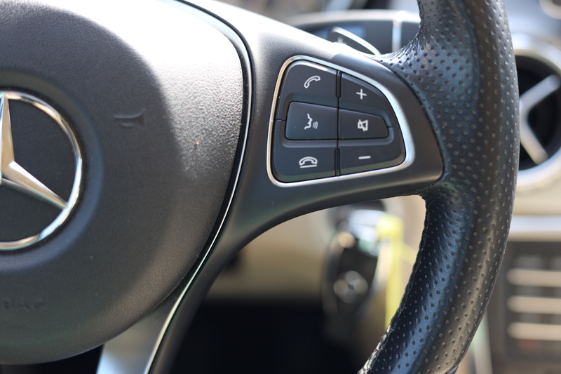 Mercedes-Benz GLA 180 PREMIUM I LEDER I PANO I AUT I TREKHAAK — photo 23