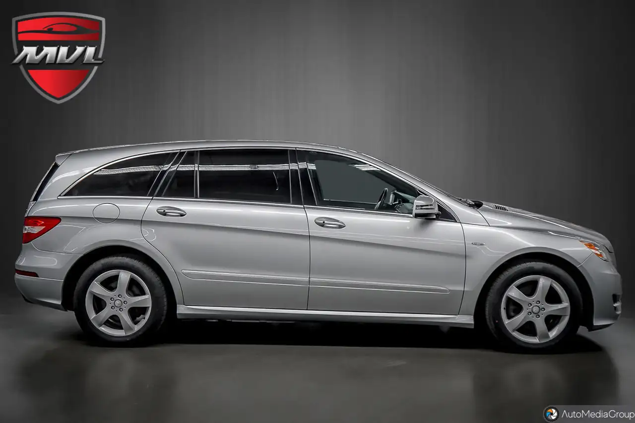 Mercedes-Benz R-Class снимка Mercedes-Benz R-Class