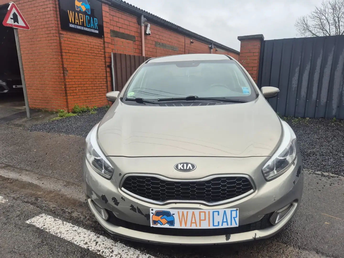 Kia Ceed / cee'd 1.6d **EXPORT/MARCHAND** Beige - 2