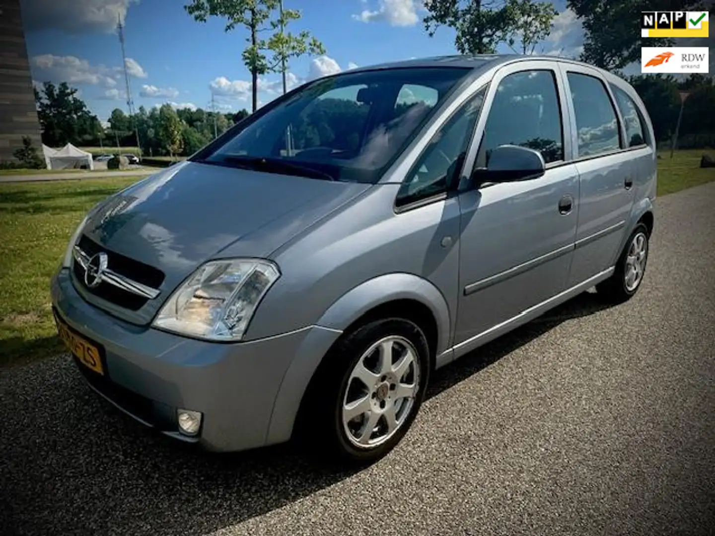 Opel Meriva 1.6-16V Enjoy Grijs - 1
