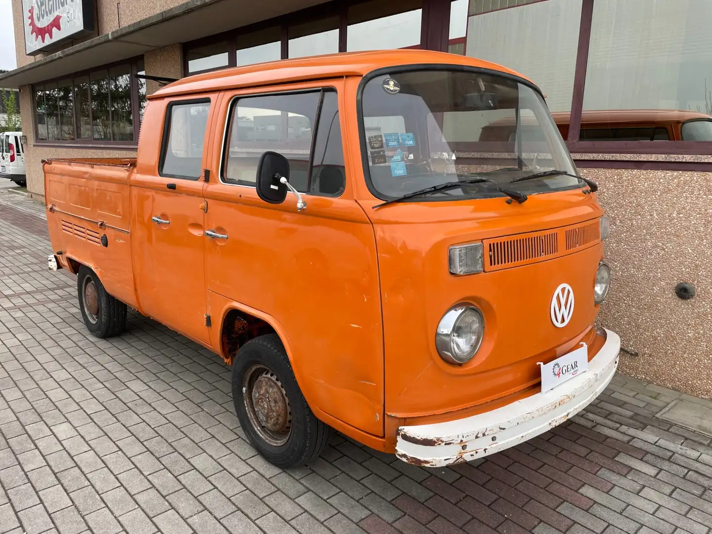 Volkswagen T2 DOPPIA CABINA Orange - 2