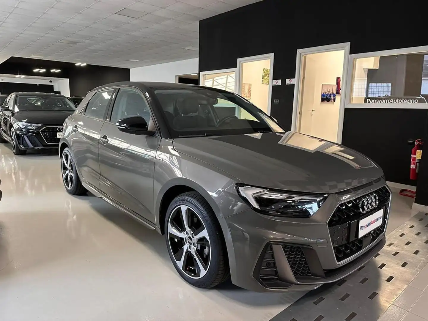 Audi A1 SPB 30 TFSI S tronic S line edition Grigio - 1