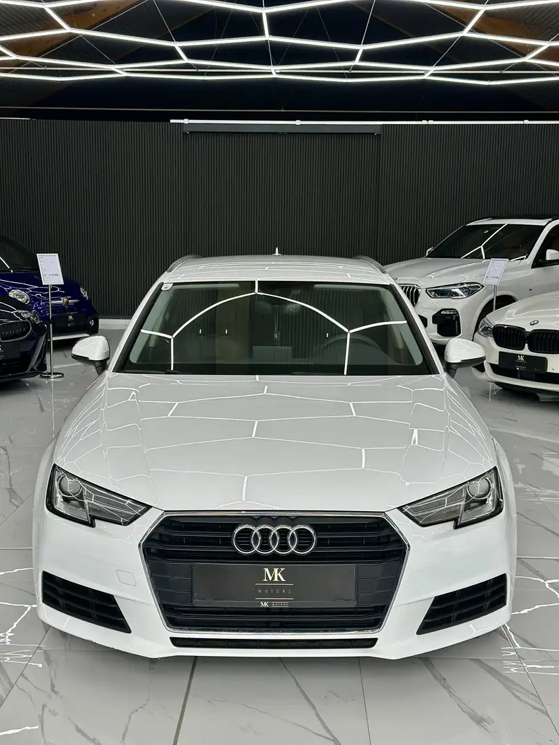 Audi A4 2.0 TDI basis ultra Weiß - 2