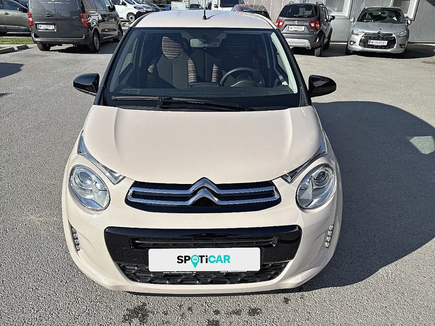 Citroen C1 VTi 72 manuell Shine Beige - 2