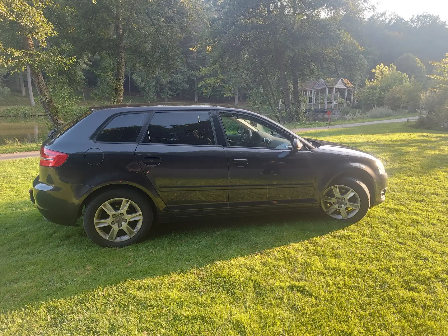 Audi A3 Sportback 1.6 TDi Attraction Start/Stop DPF - 1