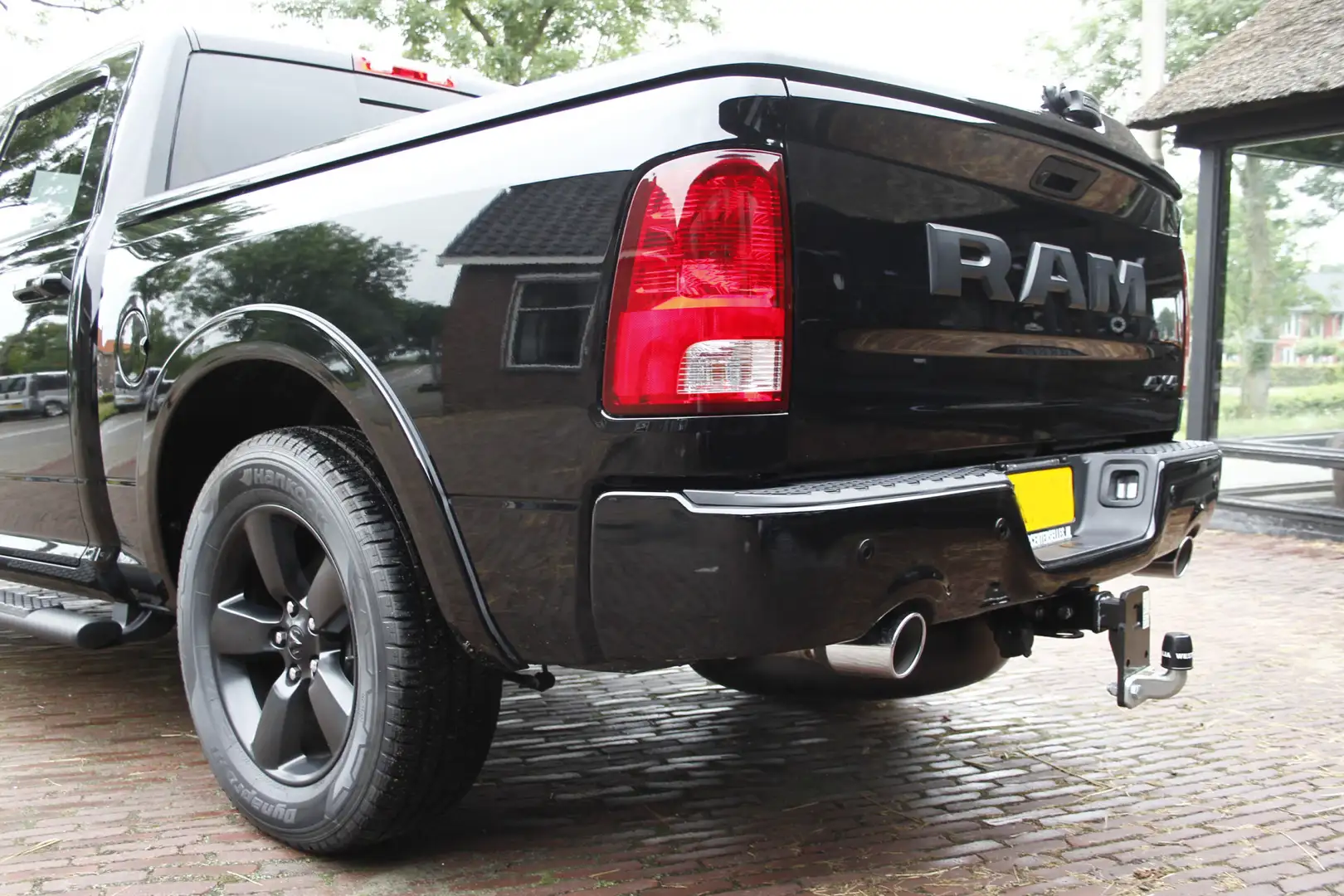 Dodge RAM 1500 5.7 4x4 Classic SELLES Package | All-IN-PRIJS Чорний - 2