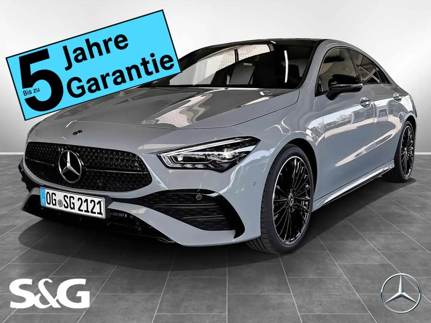 Mercedes-Benz CLA 200 Coupé AMG MBUX+RüKam+M-LED+Pano+Totwink+ Grau - 1