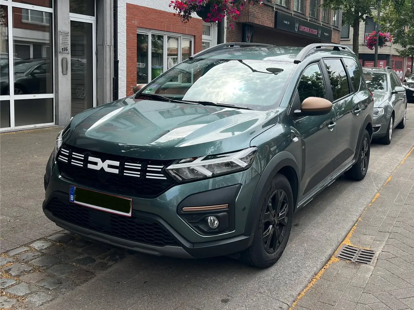 Dacia Jogger Jogger TCe 110 (7-Sitzer) Extreme Groen - 1