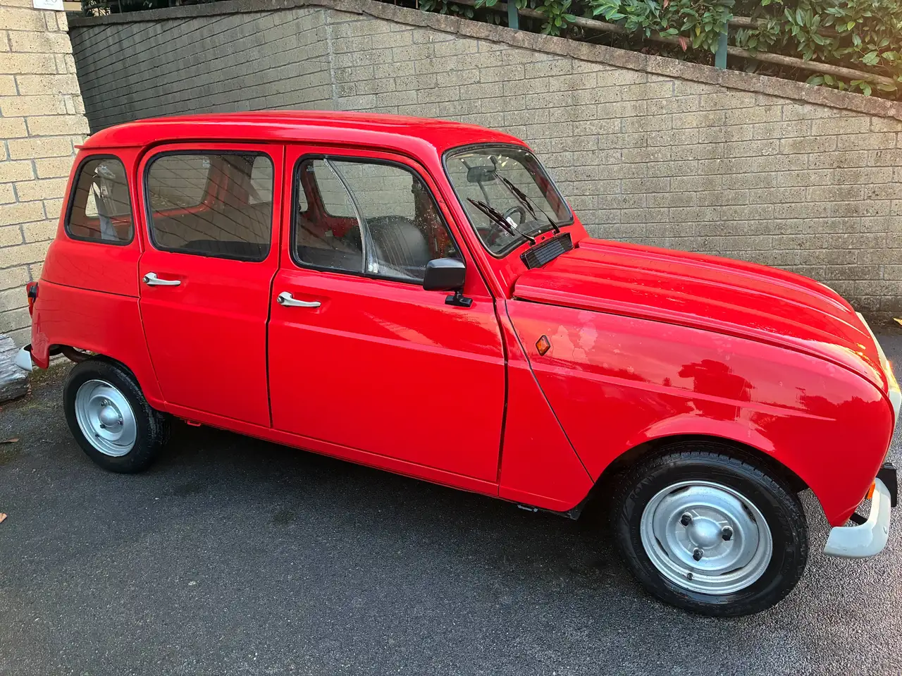 Renault R 4