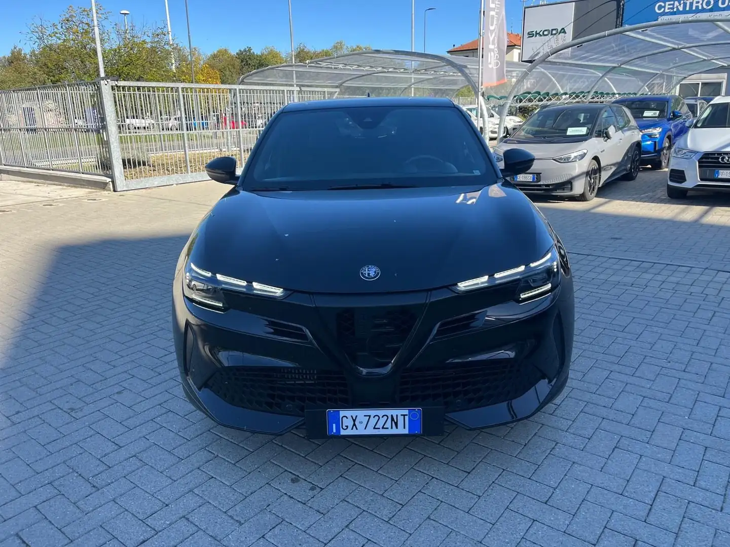 Alfa Romeo Junior Junior 1.2 136 CV Hybrid eDCT6 Speciale Zwart - 2