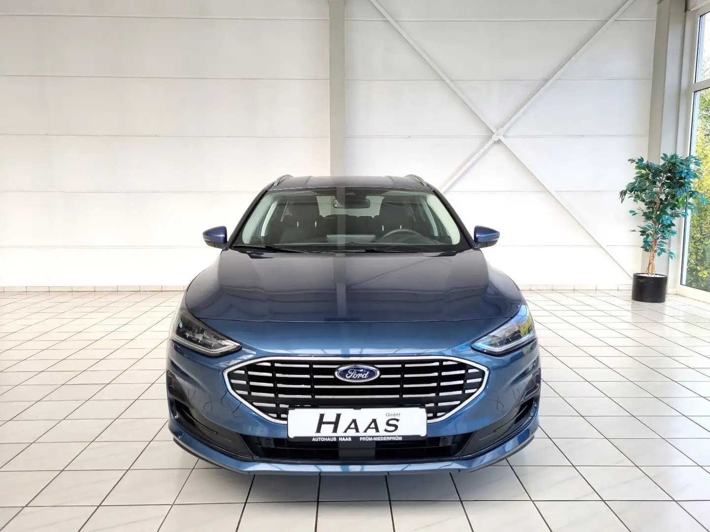 Ford Focus 1,5 EcoBlue Titanium X Turnier Auto Blau - 2