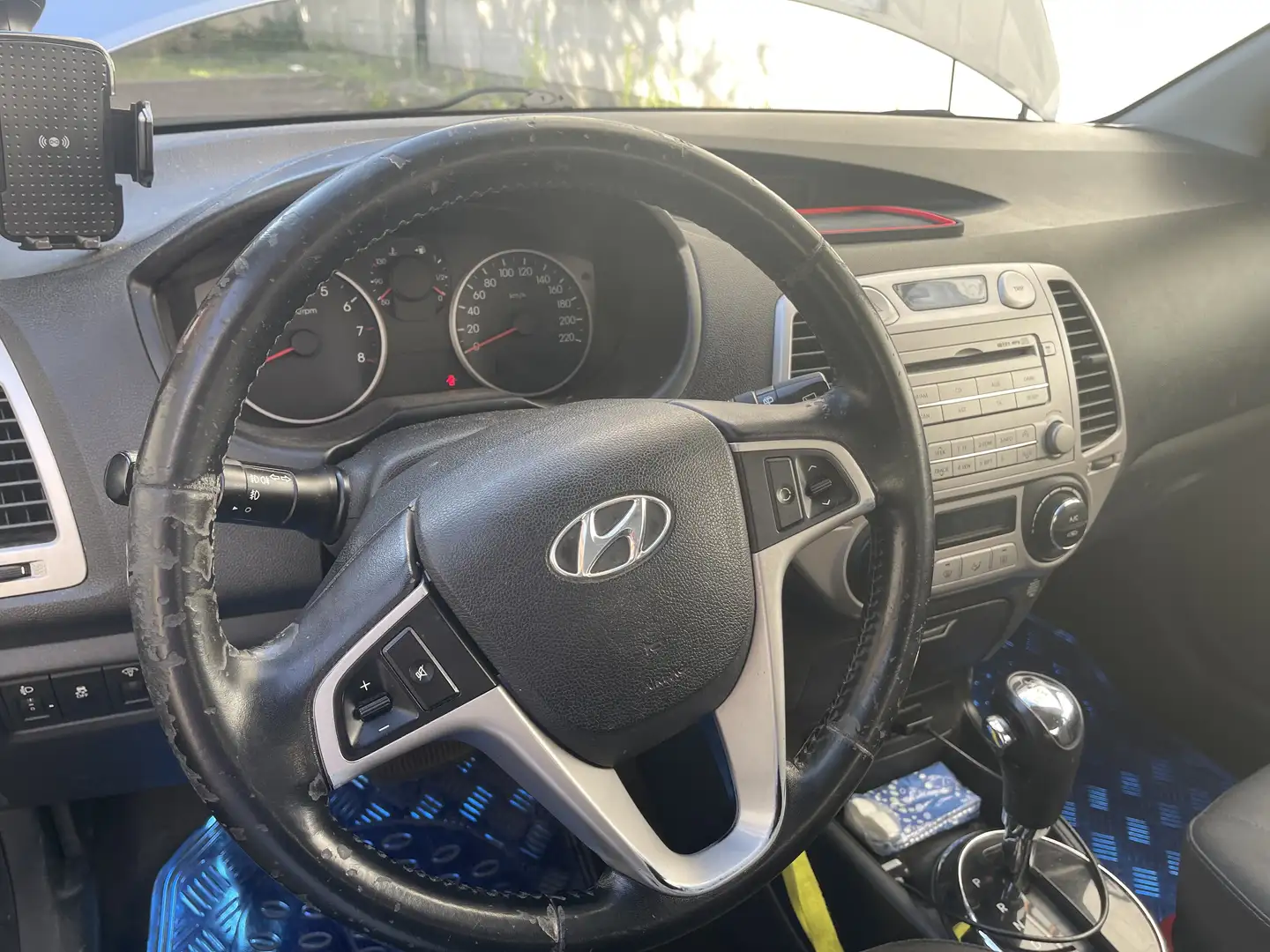 Hyundai i20 1.4 Automatik Comfort - 1