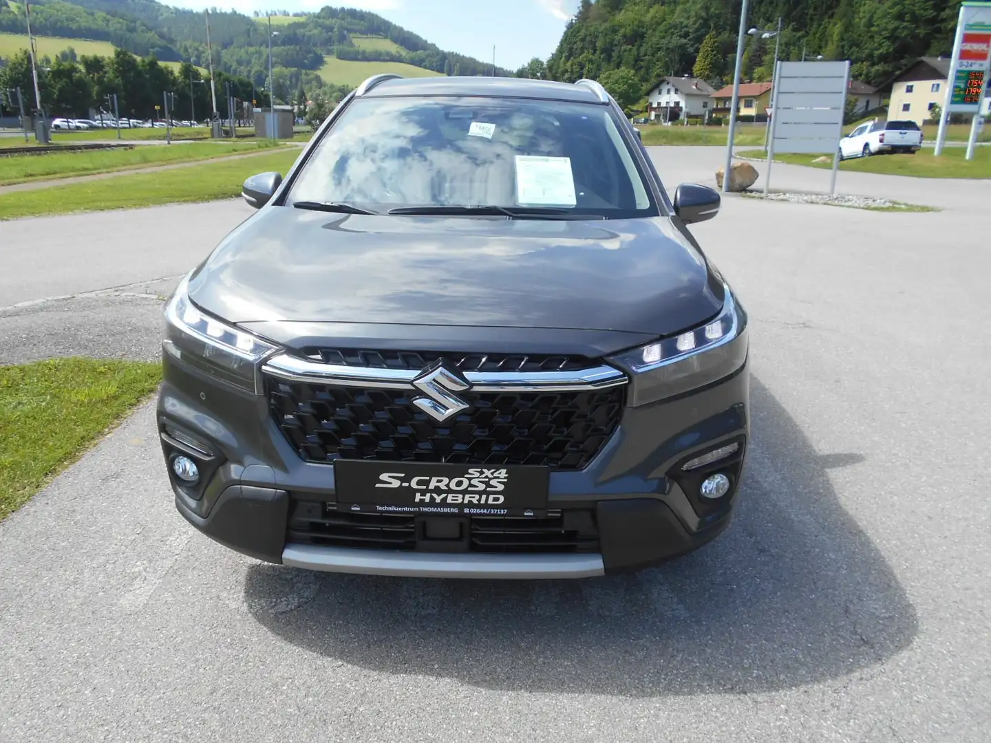 Suzuki S-Cross 1,4 GL+ DITC Hybrid ALLGRIP shine Gris - 1