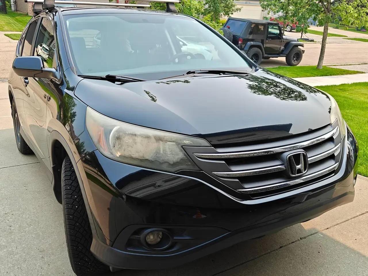 Honda CR-V photo Honda CR-V