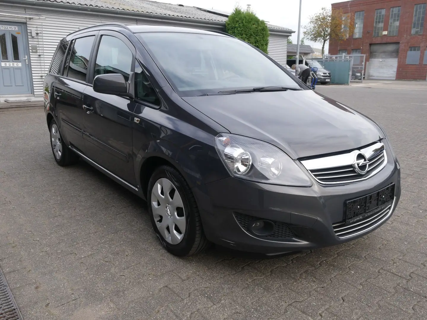 Opel Zafira B 1.8 Family 7 Sitze Klima Grau - 1