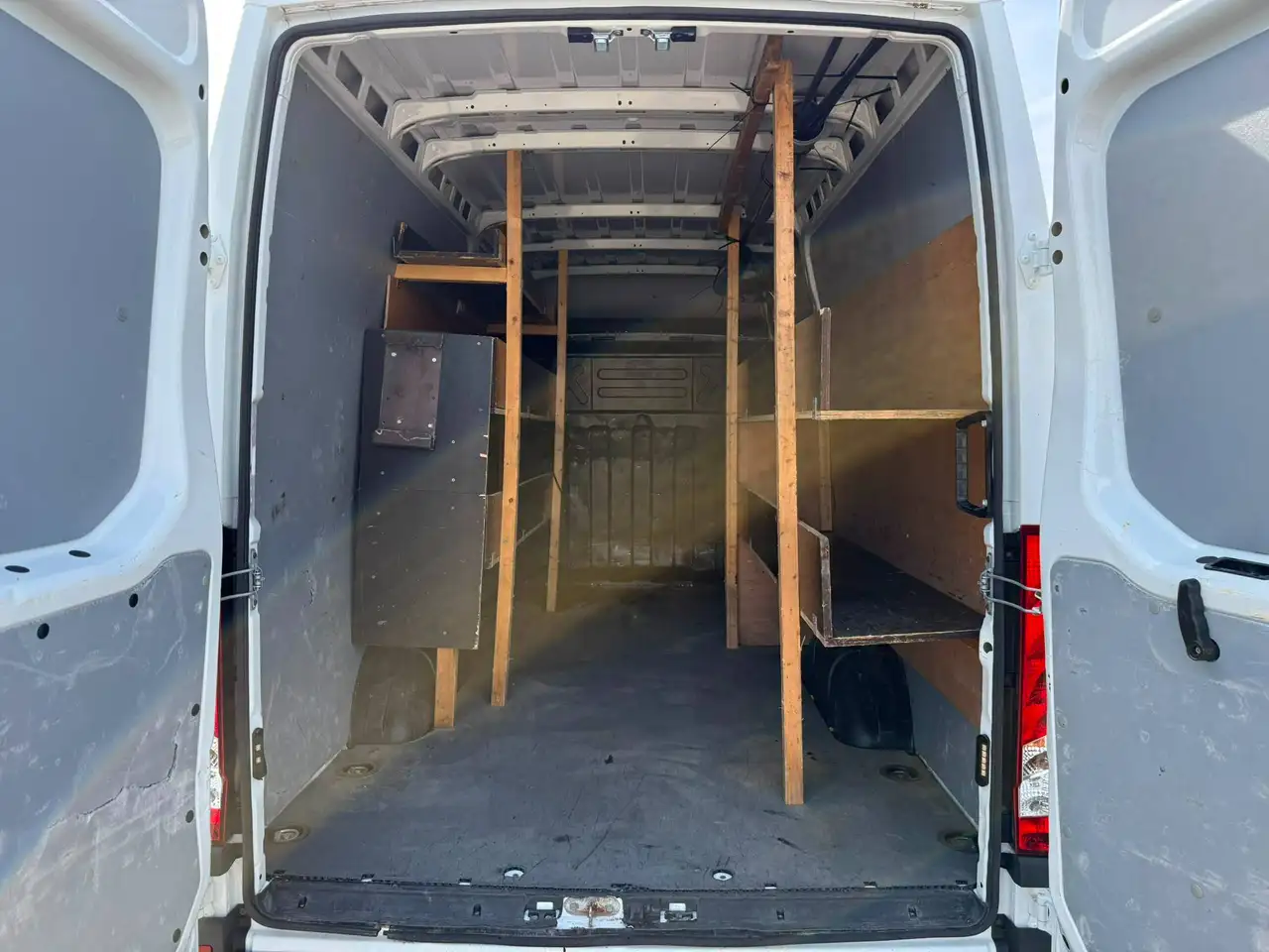 Iveco Daily 2021 — фото 9