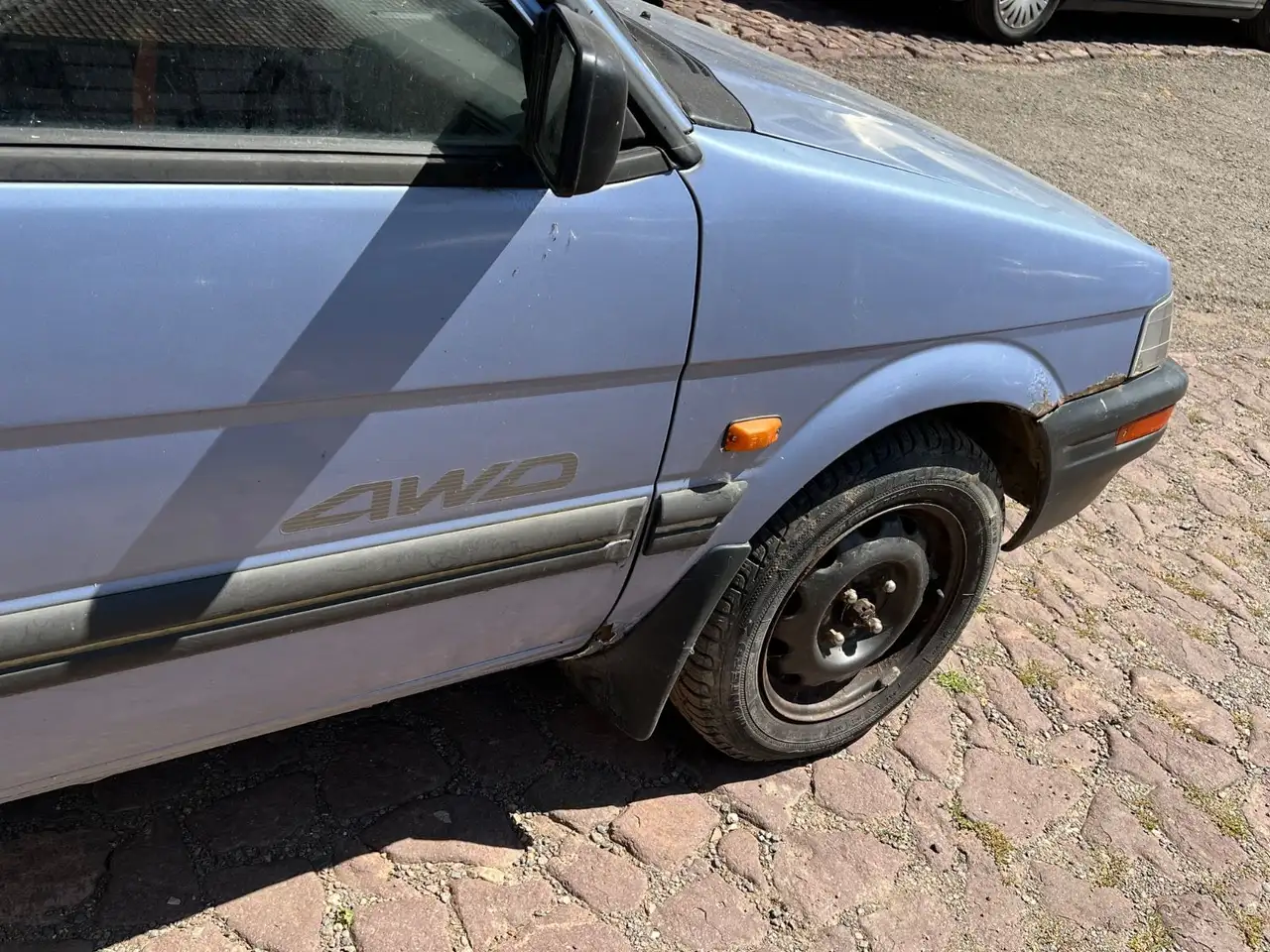 Subaru Justy, foto 7