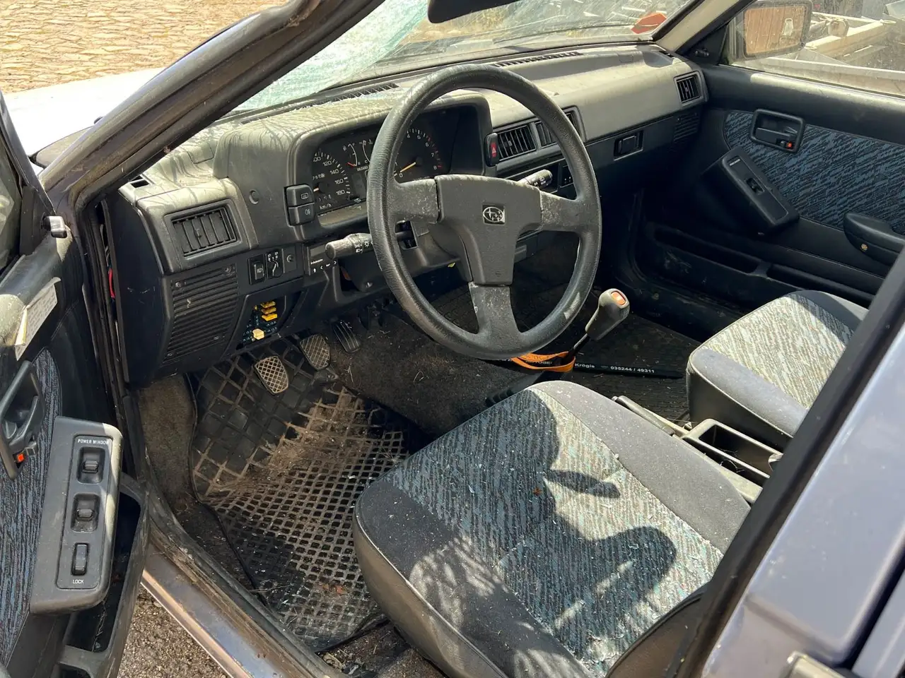 Subaru Justy, foto 11
