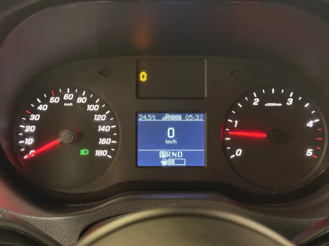 Mercedes-Benz Sprinter снимка Mercedes-Benz Sprinter
