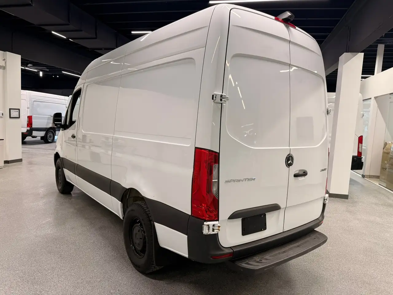Mercedes-Benz Sprinter снимка Mercedes-Benz Sprinter