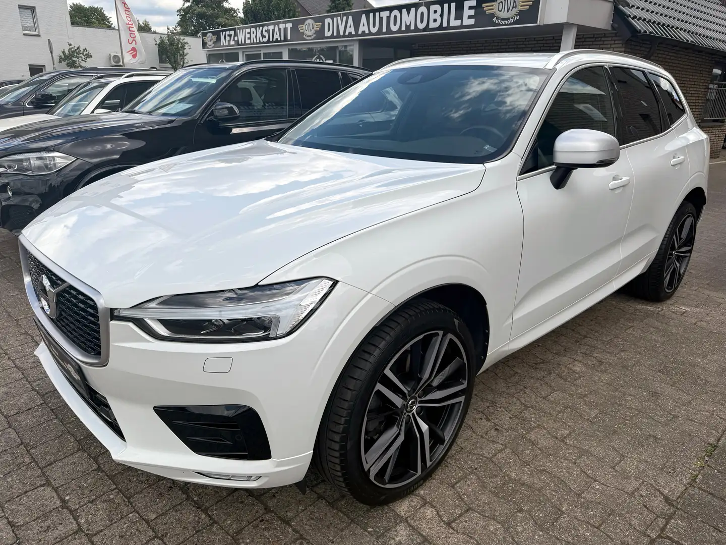 Volvo XC60 R Design 2WD Weiß - 1
