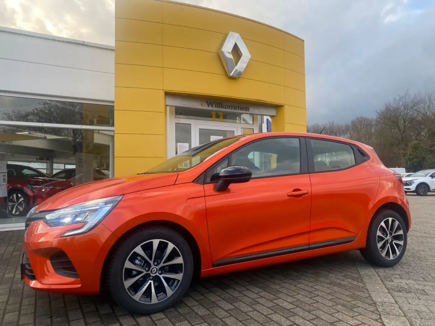 Renault Clio V Equilibre Orange - 1