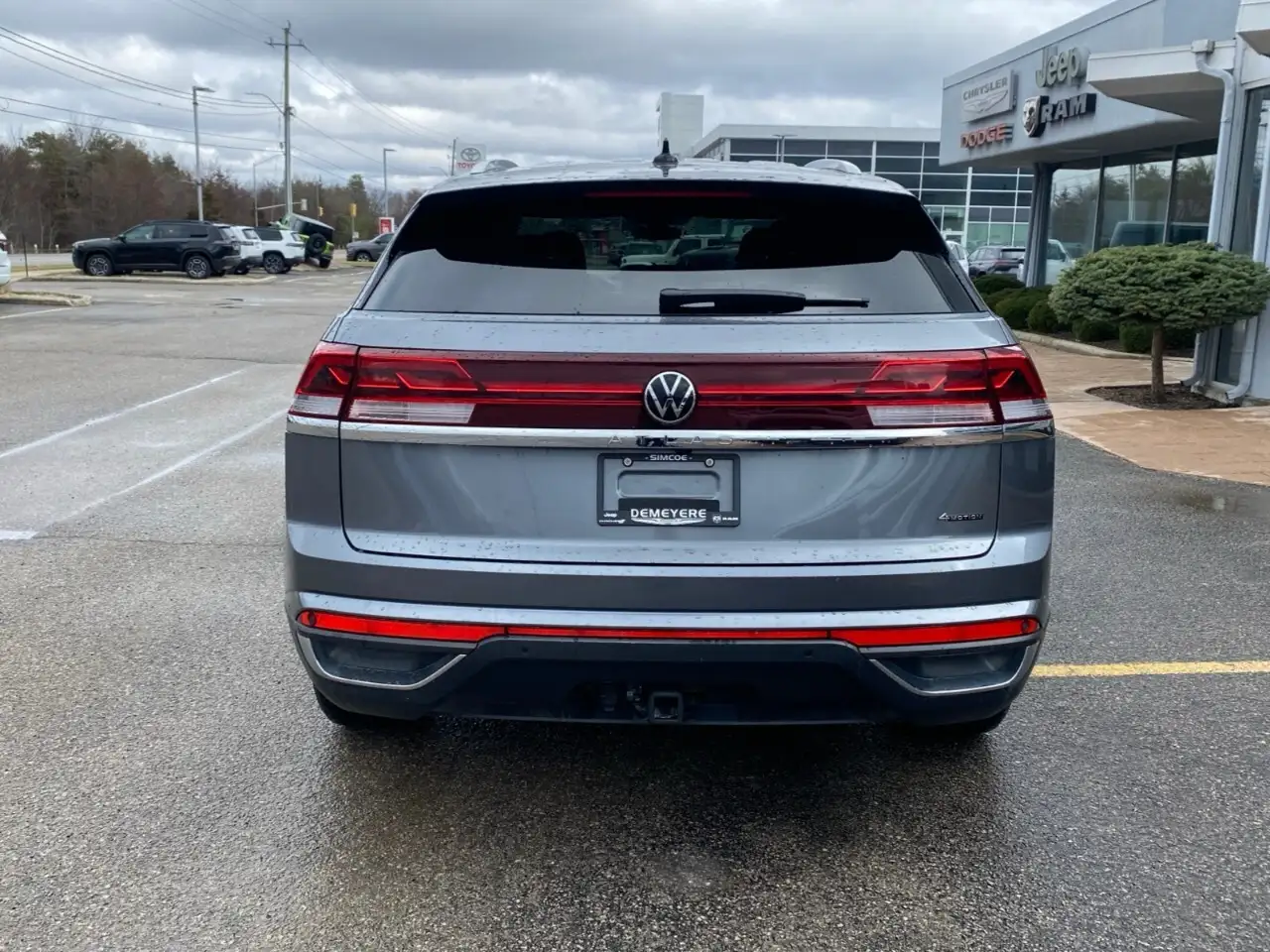 Volkswagen Atlas снимка Volkswagen Atlas