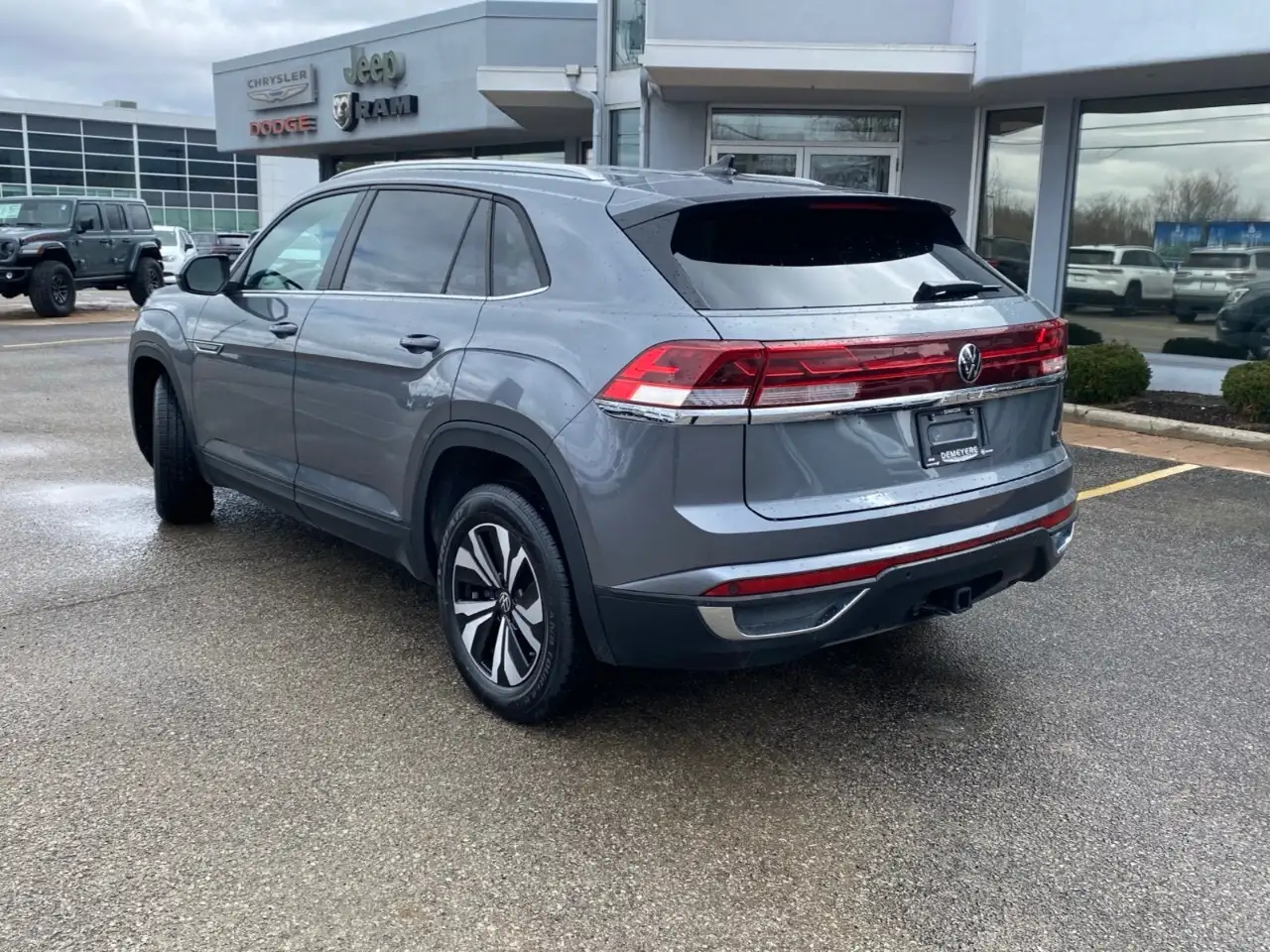 Volkswagen Atlas снимка Volkswagen Atlas